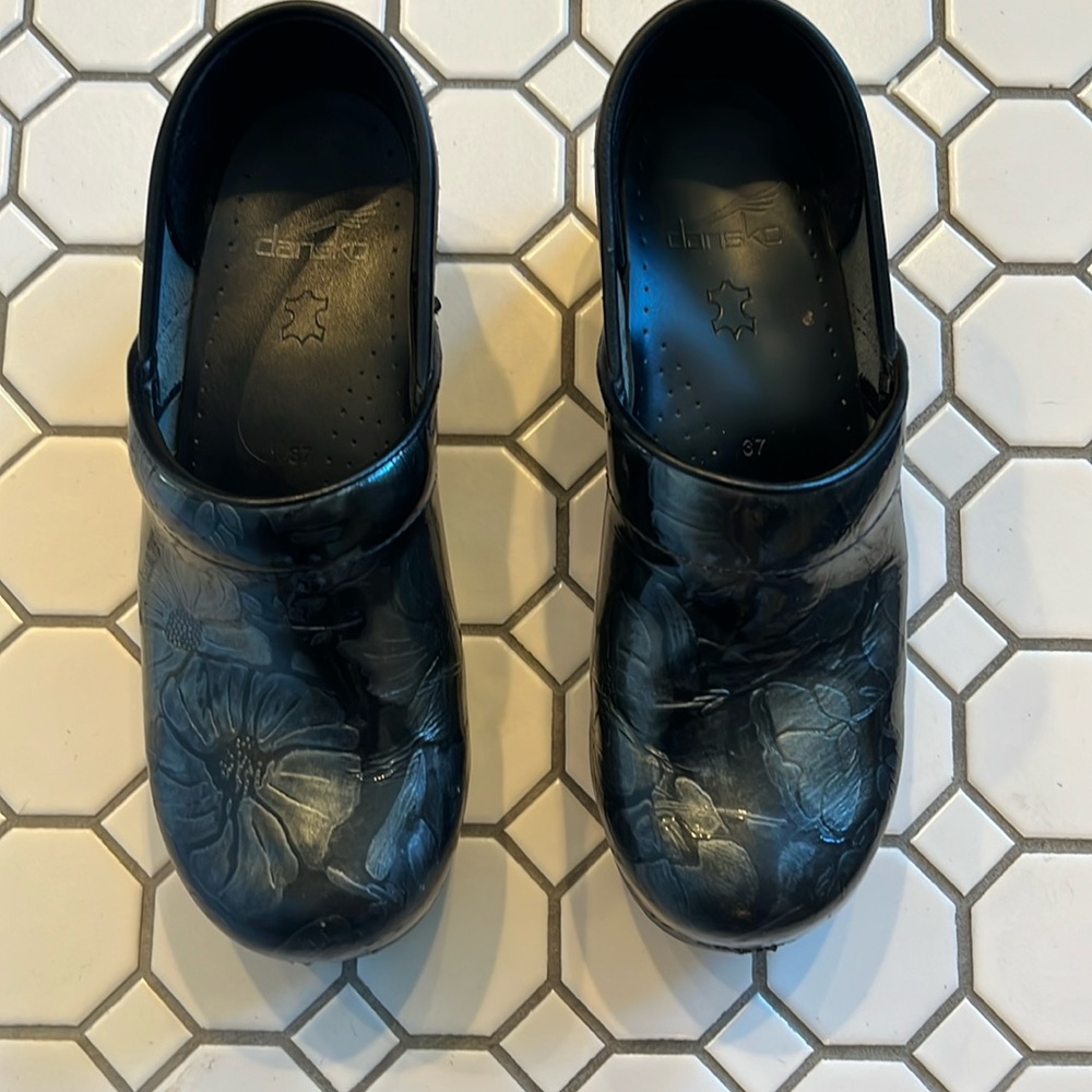 Dansko clogs; like new